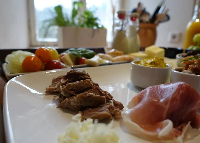 Gruene Wiese - Gaeste-minibungalow In Der Edermuehle